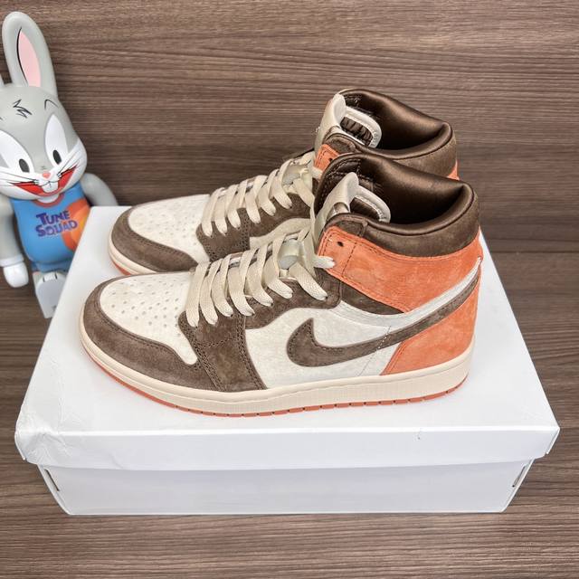 顶级版本Jordan Air Jordan1 High Og Cacao Wow And Sand Drift高帮复古篮球鞋男女同款可可棕。 DDD 码数：36