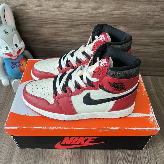 顶级版本Jordan Air Jordan 1 High Og Lost Found 做旧氧化潮流复古防滑耐磨高帮篮球鞋男女同款白红芝加哥。 DDD 码数：36