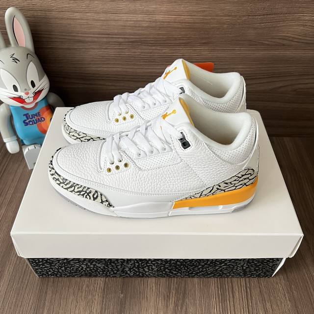 顶级版本Jordanair Jordan 3 Retro Laserorange 湖人村磨高帮复古篮球鞋女款白橙。 DDD 码数：36-47 含半码 DDD 编