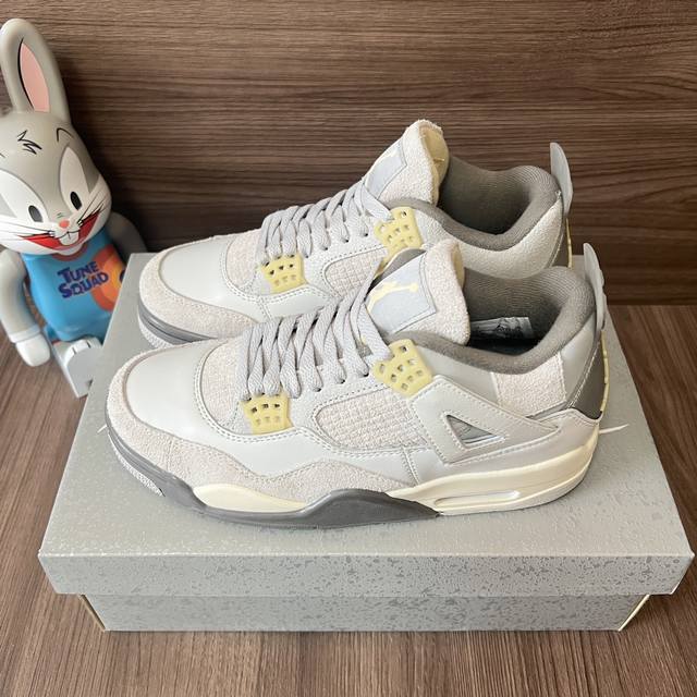 顶级版本Jordan Air Jordan 4 Se Craft 灰兔子防滑耐磨复古篮球鞋男女同款灰绿色。 DDD 码数:36-46码 含半码 DDD 编码: 顶级版本Jordan Air Jordan 4 Se Craft 灰兔子防滑耐磨复古篮球鞋男女同款灰绿色。 DDD 码数:36-46码 含半码 DDD 编码: