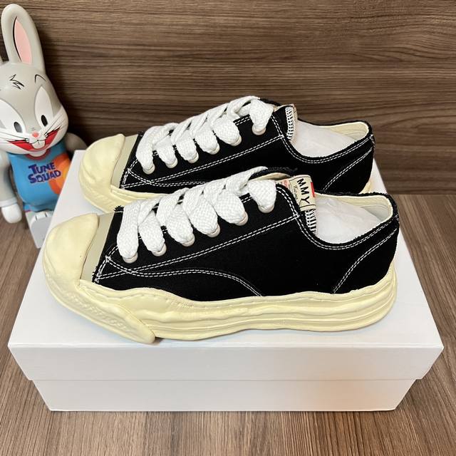顶级Mihara Yasuhiro 三原康裕 Original Sole 帆布溶胶鞋 时尚板鞋 男女同款 黑色。 DDD 码数35-45码！ DDD