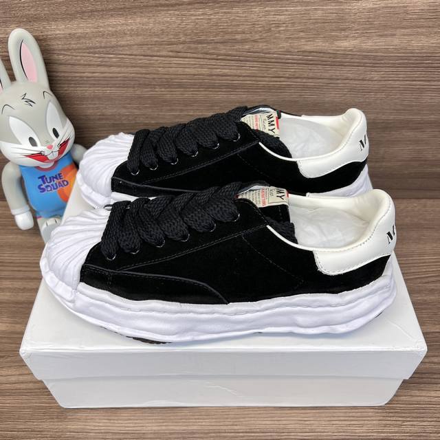 顶级Mihara Yasuhiro 三原康裕 溶胶鞋 时尚板鞋 男女同款. DDD 码数35-45码！ DDD