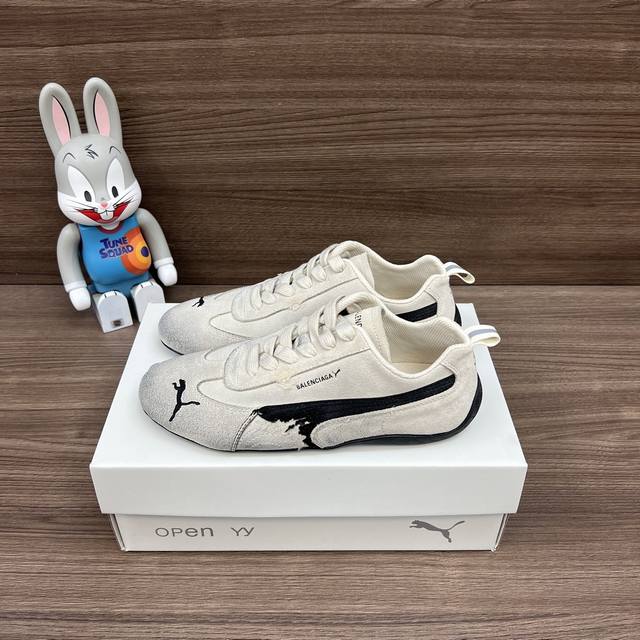 顶级版本Balenciaga巴黎世家Puma Speedcat运动鞋米白色. DDD Demna设计的全新冬季25系列Balenciaga与Puma的联名合作款
