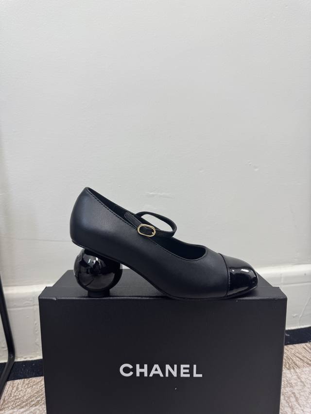 全家福 码数：34-40 DDD DDD 顶级版本 区市场通货 DDD 全网专柜爆爆爆断码王，温柔小可爱会情不自禁爱上的 DDD 专柜以9000购入！！！独家模