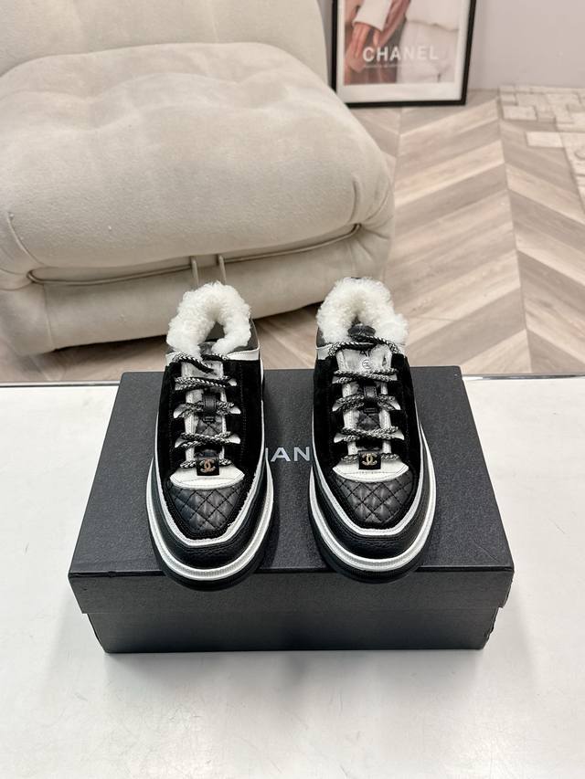 羊毛出 Chanel香奈儿25B新款熊猫板鞋熊猫鞋 DDD 香奈儿2025Ss火爆熊猫鞋配色厚底休闲运动鞋板鞋 DDD 专柜同步 专柜非常火爆 非常难买的一款鞋