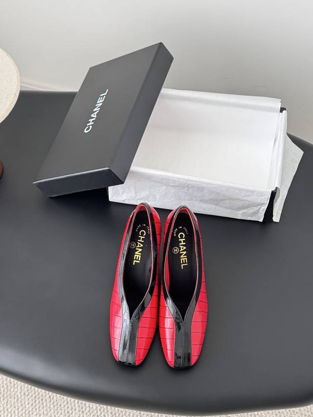 短靴 长P690 Size:35-39 40.41码数定 DDD Chanel 香奶奶高级手工坊系列长靴新款抢先发售 DDD 今年秋冬必爆单品 原版开发 DDD