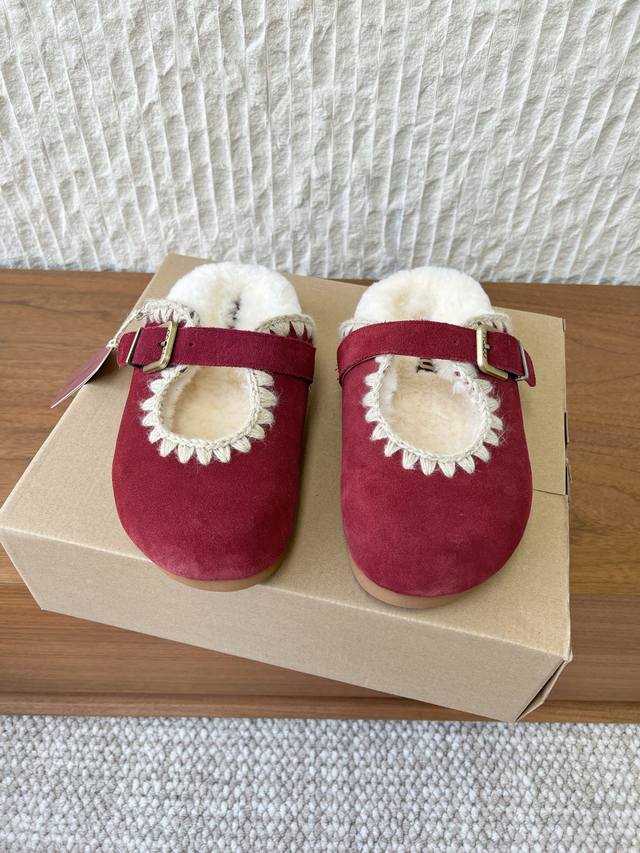 G095 Mou 小众潮牌 25Ss秋冬新款 金扣 厚底 毛毛拖 DDD 居家不失舒适与精致一双弹力厚底羊毛拖鞋慵懒而温暖 DDD 脚掌如同陷入了轻柔的拥抱中柔