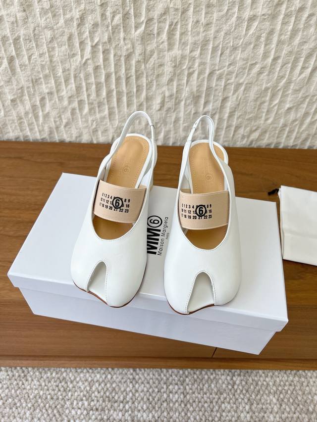 高跟 G279 Maison Margiela 马吉拉 26Ss早春新款 分趾 粗跟 平底 玛丽珍 鱼嘴 芭蕾舞鞋 DDD 必入单品 时尚减龄神器 马吉拉分趾鞋