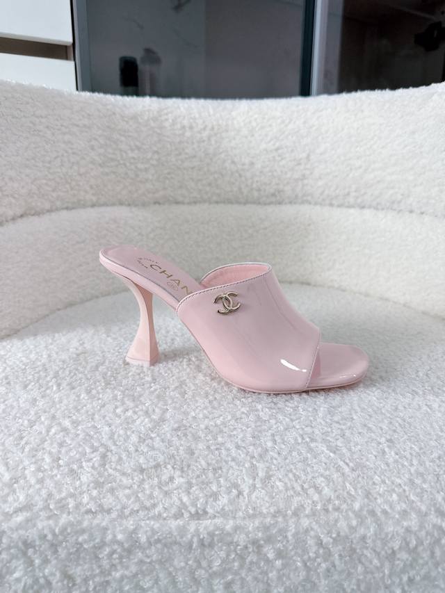 飞机盒+10 DDD Chanel香奈儿｜26 A 官网最新高跟拖鞋 DDD 代购级品质｜专柜原版一比一定制 DDD 购入正品开发 还原所有细节 DDD 羊皮