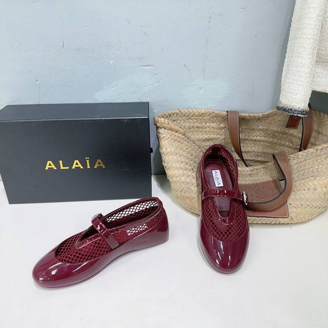 高品质出厂 ！原版皮盒+10！ DDD 可单买套包橡胶鞋！ DDD 小众潮牌Alaia阿莱亚26春晚最新法式镂空渔网芭蕾舞鞋橡胶果冻鞋！橡胶叠穿渔网单鞋绝美两穿