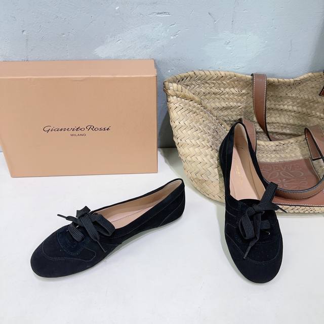 高品质出厂 ！小众潮牌Gianvito Rossi 26春夏新款罗西Gr德训芭蕾舞鞋薄底超软平底浅口单鞋！ DDD 轻盈生趣，姿态自如 Gianvito Ros