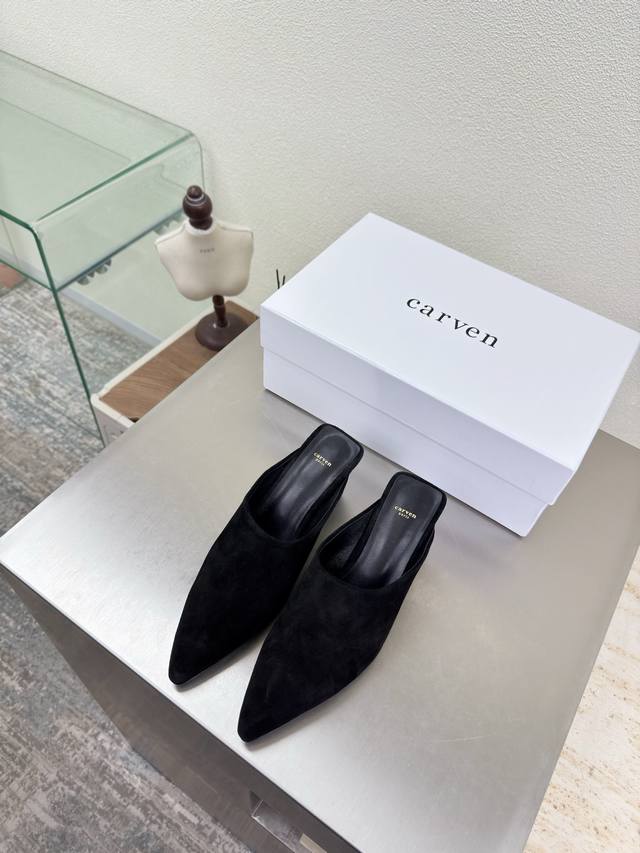 Carven 女士拖鞋 高品质 DDD 极致小众高品质系列 DDD 黑色牛反绒麂皮 DDD DDD 饰扣设计精巧 品牌Logo DDD 出入专柜无压力 DDD