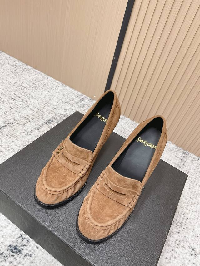 顶级品质: DDD Saint Laurent 圣罗兰Fw26 New Arrival~ DDD Ysl Le Loafer高跟乐福鞋系列 26Fw春夏新款复古 顶级品质: DDD Saint Laurent 圣罗兰Fw26 New Arrival~ DDD Ysl Le Loafer高跟乐福鞋系列 26Fw春夏新款复古