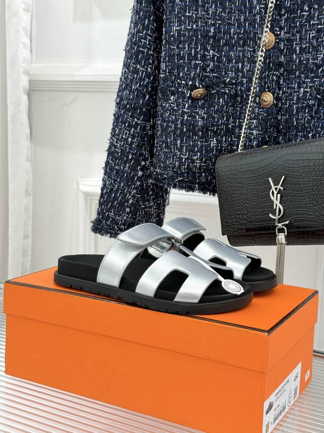 厂价 男码10 DDD Herme*经典 二舅魔术贴H拖鞋 DDD 二舅鞋夏天的最爱 DDD 仿佛是有一种魔力 越看越好看 DDD 刚出的时候不理解 现在是爱惨