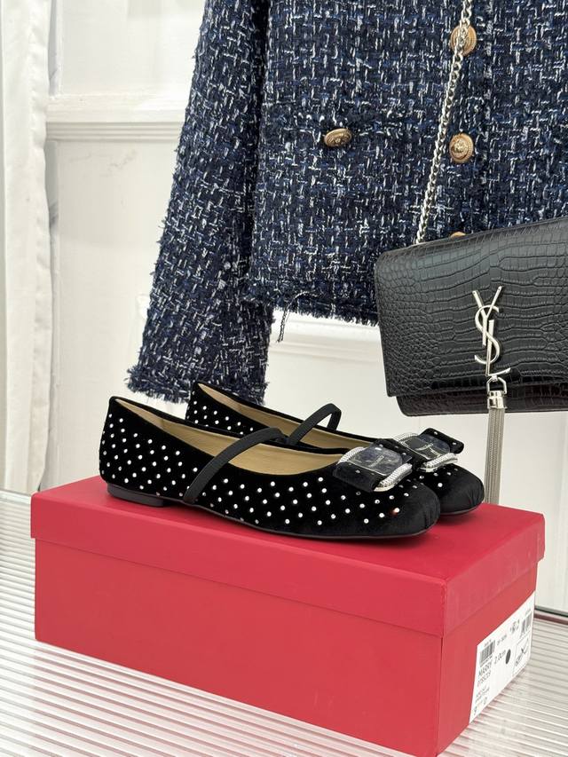 厂价 DDD Ferragamo 菲拉格慕26Aw早春方头 DDD 水钻蝴蝶结扣玛丽珍鞋芭蕾舞鞋 DDD 芭蕾舞鞋柔软天花板呀~ DDD 气质优雅 烂漫又随性的