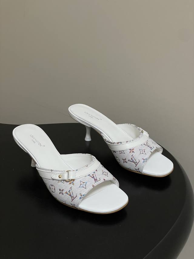 DDD 26Ss春夏新款Louis Vuiteeon 路易威登 × 村上隆第三章樱桃系列 Lv X Tm 9Am凉拖鞋老花樱桃小猫跟拖鞋 DDD 小红书爆款小猫