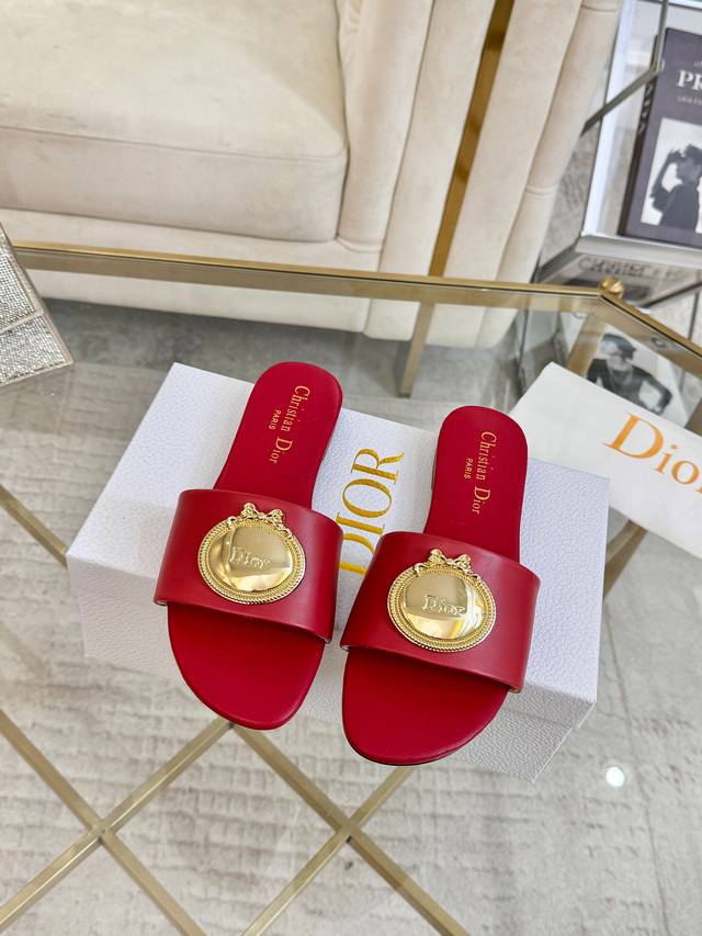 2026早春新款 Dior 牛皮面 羊皮里 九色任选 码数35-42 橡胶底 真皮底+30 DDD