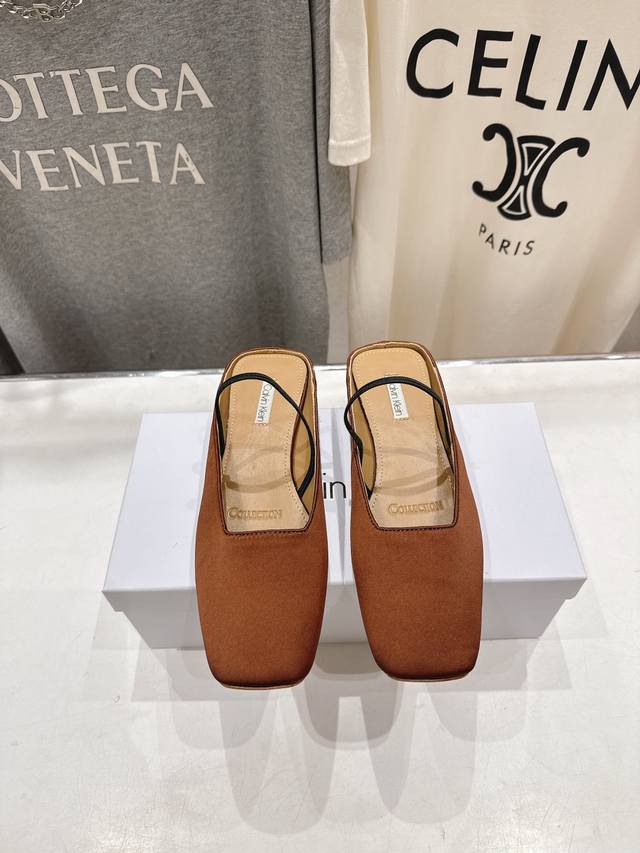 高版本出厂 DDD Calvinklein Collection Ck 26Ss New F028方头平底鞋半包拖鞋穆勒鞋 DDD 这款穆勒鞋来自Calvin