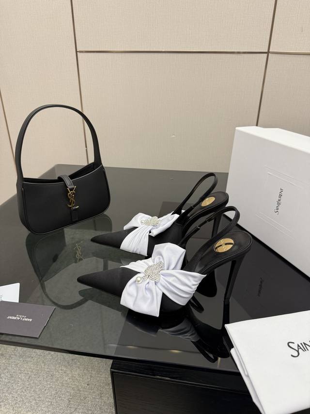 顶级版本 DDD Saint Laurent 圣罗兰蝴蝶结凉鞋尖头高跟鞋Ysl姐姐的美丽尤物高跟鞋 又是人间圣罗兰 Rose同款的高跟鞋化很好修饰脚型，奢华金属