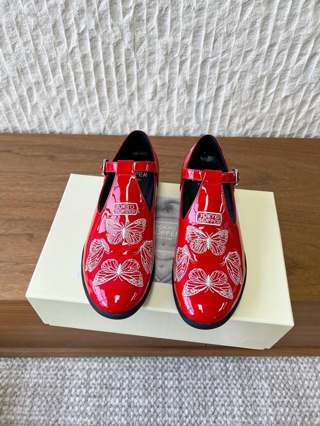 G519 Tokyo Bopper 小众潮牌 26Ss早春新款 蝴蝶刺绣 小皮鞋 乐福鞋 DDD 真的的美死了！新款小众品牌，每一个颜色都很好看 DDD 经典的