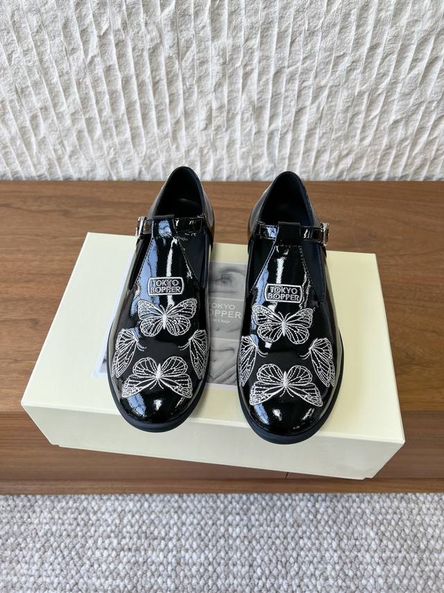 G519 Tokyo Bopper 小众潮牌 26Ss早春新款 蝴蝶刺绣 小皮鞋 乐福鞋 DDD 真的的美死了！新款小众品牌，每一个颜色都很好看 DDD 经典的
