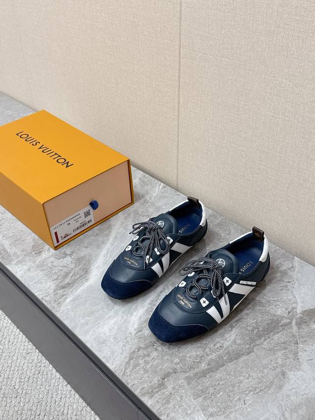 Louis Vuitton路易威登驴牌春夏Sneakerina系列 芭蕾运动鞋 德训鞋 平底鞋 原版三对购入开发完美复刻Sneakerina 芭蕾风运动鞋以丝滑
