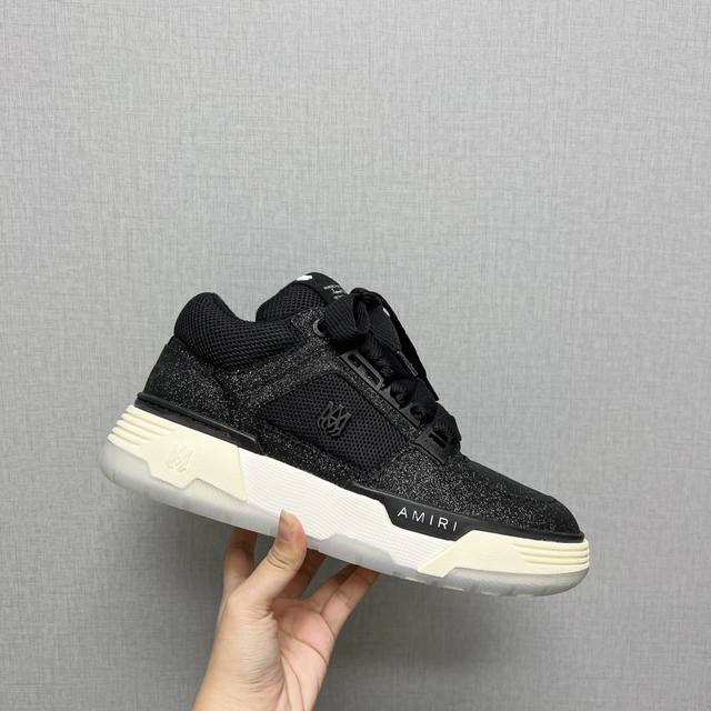 出厂:情侣 独家顶级版本 DDD A*Miri埃米尔2026Vs最新走秀情侣面包休闲运动鞋系列 DDD 情侣拼色面包休闲鞋 DDD 官网同步更新情侣款最新配色