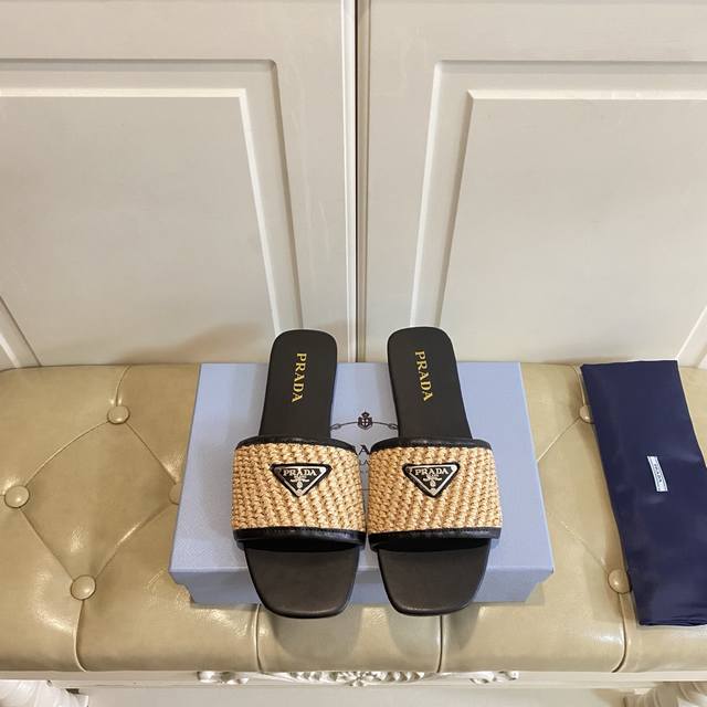 出厂价P ，普拉达Prada新款拖鞋，走秀款，编织面，羊皮里，真皮大底，35-41码 42，43码定做不退换 DDD