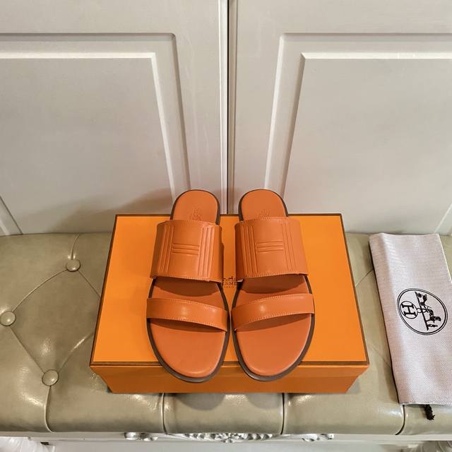 橡胶底 ，真皮底 ，爱马仕Hermes新款，35-40码 41，42码定做不退换 DDD