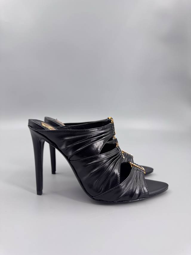 Saint Lauren*Ysl圣罗兰26Ss DDD 春夏新品水钻高跟拖鞋 DDD 精致时髦精必备单品 DDD 鞋面采用原版定制皮料 DDD 内里垫脚混种羊皮 Saint Lauren*Ysl圣罗兰26Ss DDD 春夏新品水钻高跟拖鞋 DDD 精致时髦精必备单品 DDD 鞋面采用原版定制皮料 DDD 内里垫脚混种羊皮