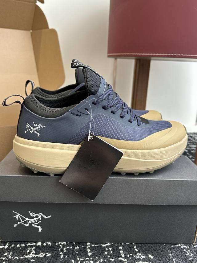 代购级 DDD Arcteryx始祖鸟 Sylan 2025新款全户外男女同款 多功能越野鞋， 透气运动鞋攀岩旅 DDD 鞋子结构：中底Tpu底盘支持保护双脚