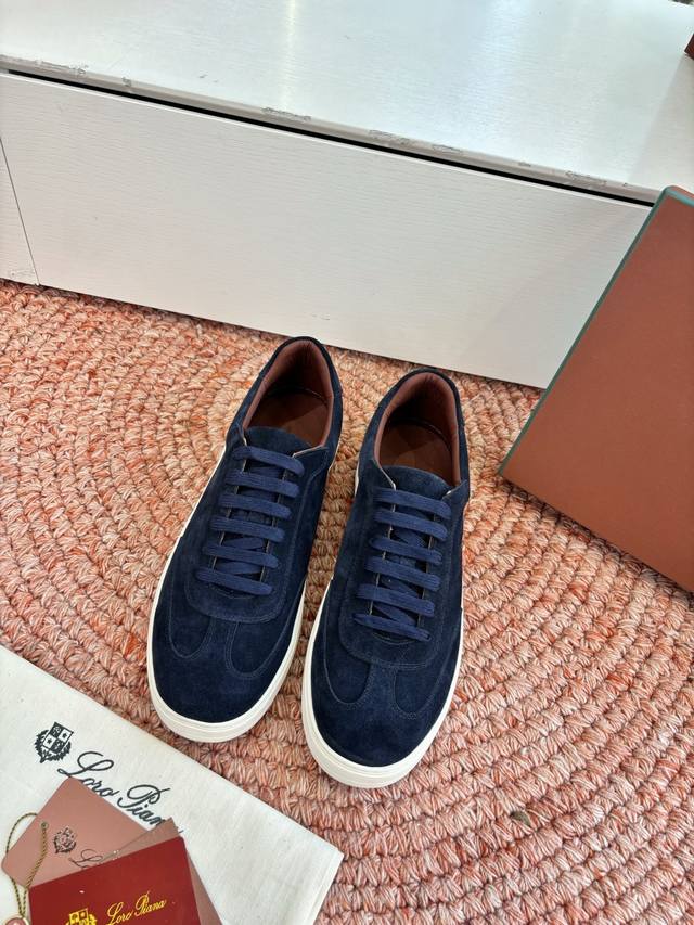 G1991代购级现货Loro Pian*经典爆款Lp德训鞋顶级版本厚底休闲原来这就是传说走两万步都不会累脚的休闲鞋这双把颜值和脚感都拿捏住了，上脚一走就会被彻底