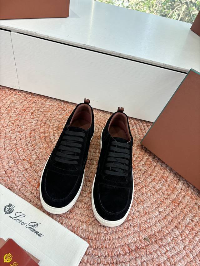 G1991代购级现货Loro Pian*经典爆款Lp德训鞋顶级版本厚底休闲原来这就是传说走两万步都不会累脚的休闲鞋这双把颜值和脚感都拿捏住了，上脚一走就会被彻底