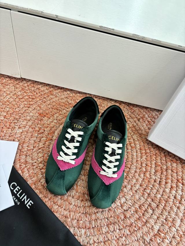 主打一个出货快品质好G08所见即所得代购级别Celine｜思琳春夏最新款Racer系列 阿甘鞋 配Celine专用品质辅料包装 DDD 超多明星时尚博主种草 阿