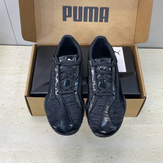 工厂P价P 配全套飞机盒 DDD Puma 2026早春新款复古褶皱风格休闲运动系带小白鞋 彪马字母Logo圆头拼色阿甘女跑鞋 DDD 材质:鞋面进口珍珠小牛皮 工厂P价P 配全套飞机盒 DDD Puma 2026早春新款复古褶皱风格休闲运动系带小白鞋 彪马字母Logo圆头拼色阿甘女跑鞋 DDD 材质:鞋面进口珍珠小牛皮