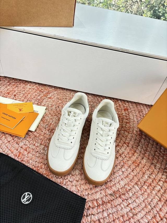 G199顶级版本Louis Vuitto路易斯威登Lv驴牌L家棉鞋Archlight经典Skate运动休闲厚底鞋 你的Lv穿搭今日分享 Louis Vuitto G199顶级版本Louis Vuitto路易斯威登Lv驴牌L家棉鞋Archlight经典Skate运动休闲厚底鞋 你的Lv穿搭今日分享 Louis Vuitto