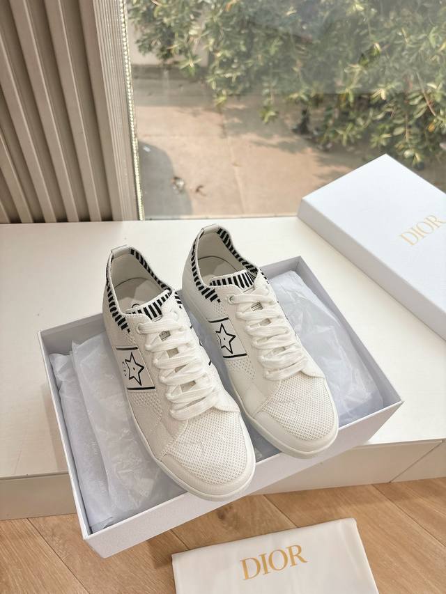 代购级G133 #迪奥2025早春新款乐福鞋一眼就想要的凉鞋简单大方‘低调奢华！ DDD 配上醒目的Chanristian Dior标志扣#非常高级 DDD 穿