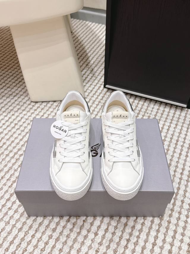 代购级 DDD Hogan霍根Crosswind 2026春夏新款 复古 休闲 运动鞋 DDD Hogan Crosswind系列复古运动鞋，白棕拼色设计，优质