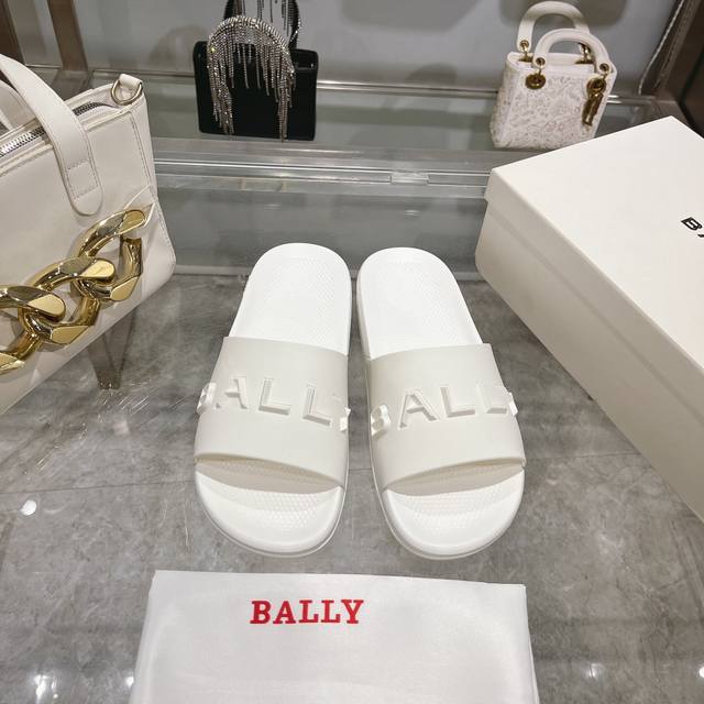 Bally P: Size：38-45 Bally 巴利官网新款bally 巴利 新款男士拖鞋 轻质防滑tpu鞋底，上脚极度舒适，质感可见。配原盒包装防尘袋！5