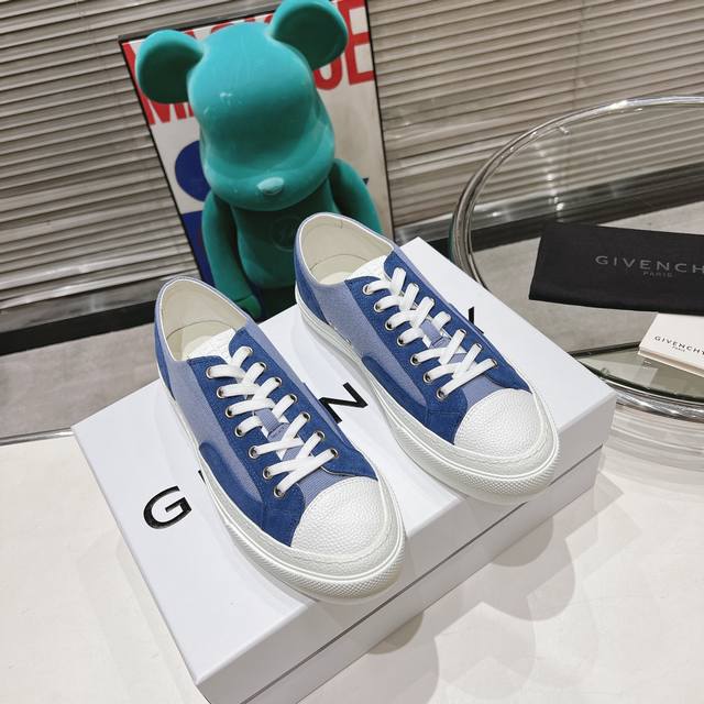 实价不让利 ！Givenchy Logo City系列运动鞋情侣款 原版 5410购入一双 City系列情侣款 帆布+绒面皮革 正面粒面头层牛皮革饰片 鞋舌采用