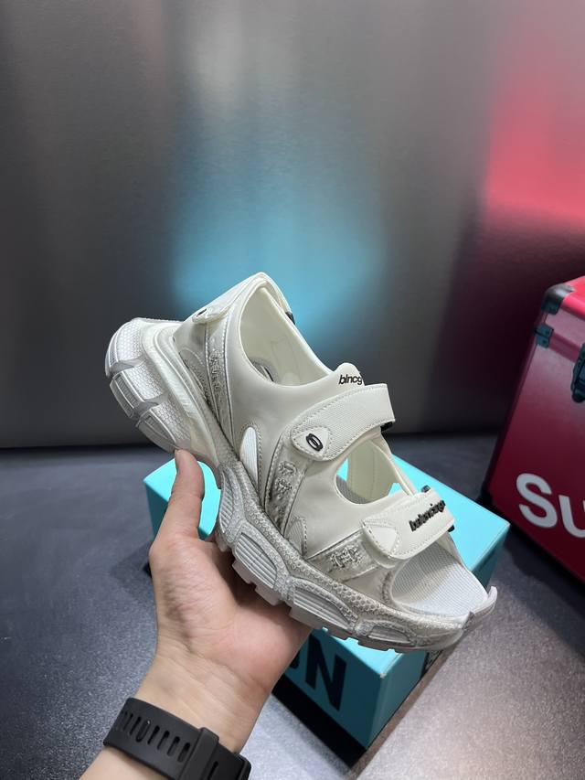 顶级版本实价 公司级 巴黎世家 Balenciaga 3Xl巴黎世家 沙滩鞋 黑白 Balenciaga Aw22 Hd Sneaker 巴黎世家 男女士凉拖鞋