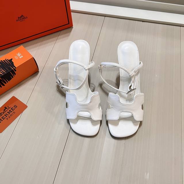 出厂价： Hermes 爱马仕2024顶级专柜 新款限定 官网上新 全球首发 Hermes 爱马仕 24Ss-H高跟凉鞋 Hermes潮鞋 爱马仕凉鞋 Herm
