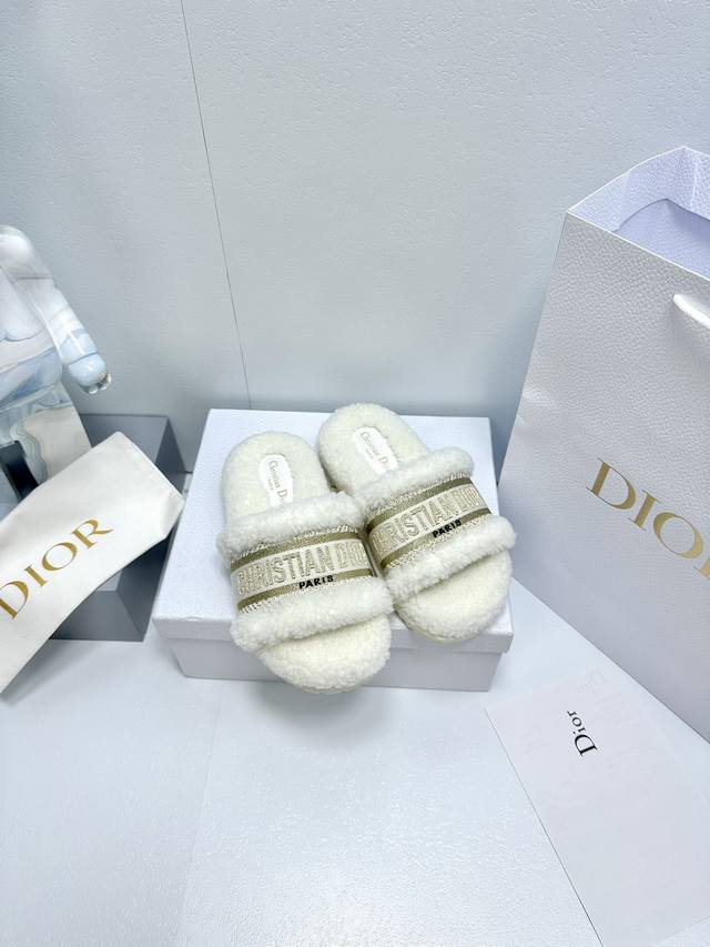 Dio*R Dr2023早春新款 Reverse 厚底果冻色女毛拖 Cd字母logo立体刺绣圆头拼色平底露趾拖鞋 市面顶级版本 材质:原版一致环保高温水溶棉质电