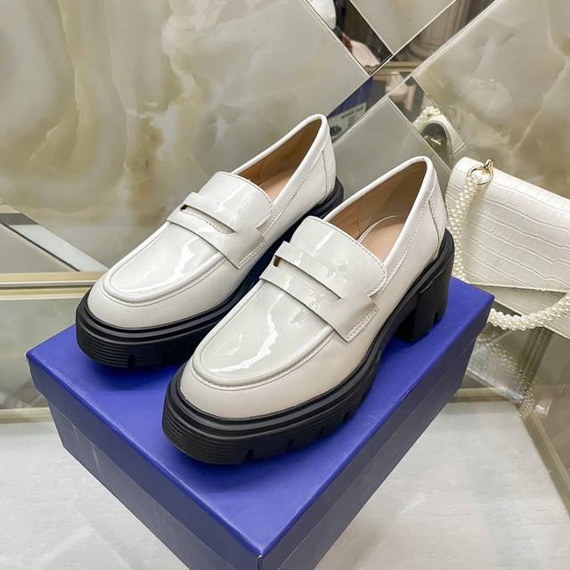 橙子出厂价 STUART WEITZMAN 2024顶级专柜 官网上新 独家首发 SW漆皮厚底乐福鞋 休闲鞋 增高皮鞋 Sw美鞋 小红书初夏登录 明星同款 简约