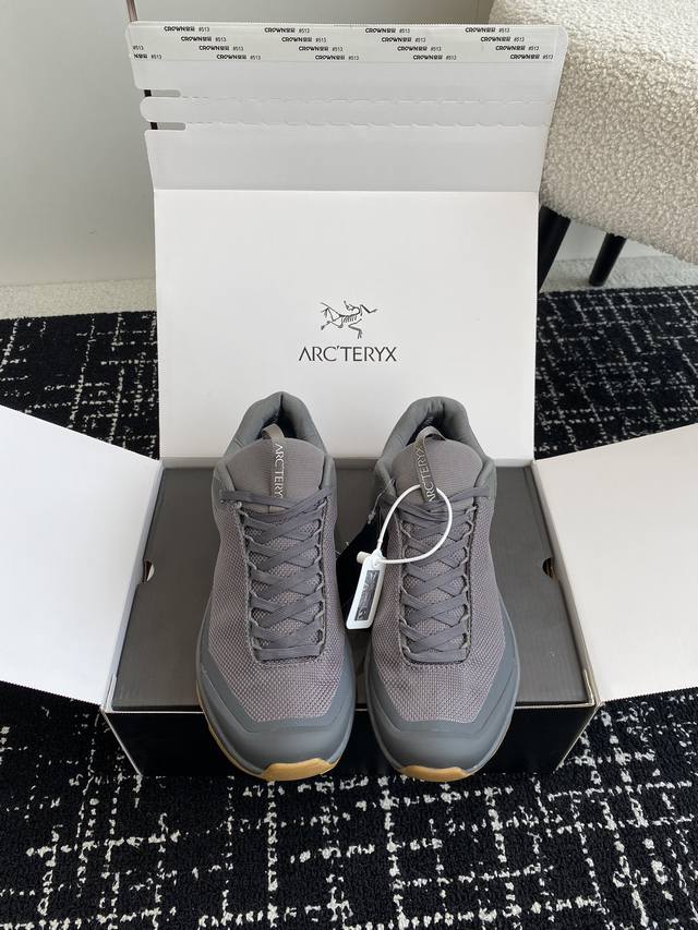 东莞代购级 官网同步盒包装 Aerios FL ARCTERYX 始祖鸟 男码透气运动鞋攀岩旅游鞋 鞋子结构:中底TPU底盘支持保护双脚3D模具制橡胶鞋头，一体