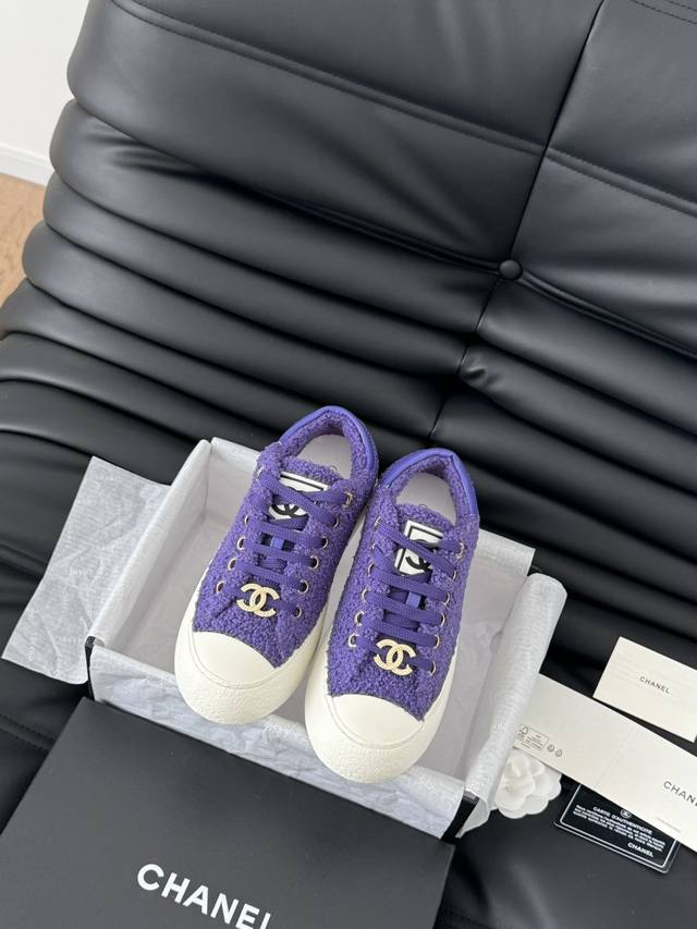 低邦 高邦 Chanel 24P新款大头饼干鞋 原版开发顶级版本 鞋面正品一致 内里羊皮 TPU大底 非普通版本橡胶大底 Size:35-39 其他码数定做