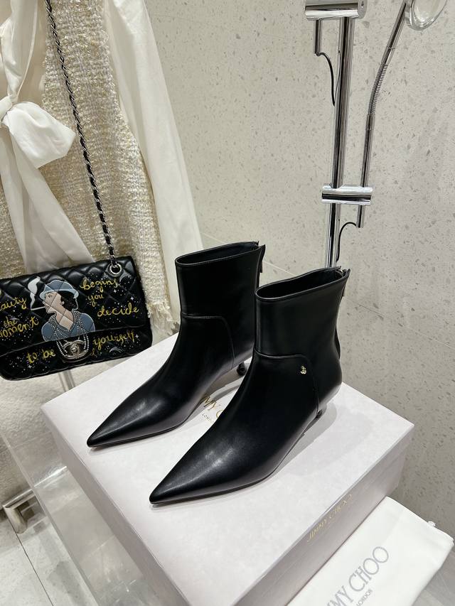短靴 长靴 高版本 Jimmy choo 新款jc尖头高跟短靴 长靴 鞋面原版开边珠牛皮 内里垫脚牛皮 意大利真皮大底 跟高5cm 9cm 码数35-39 40