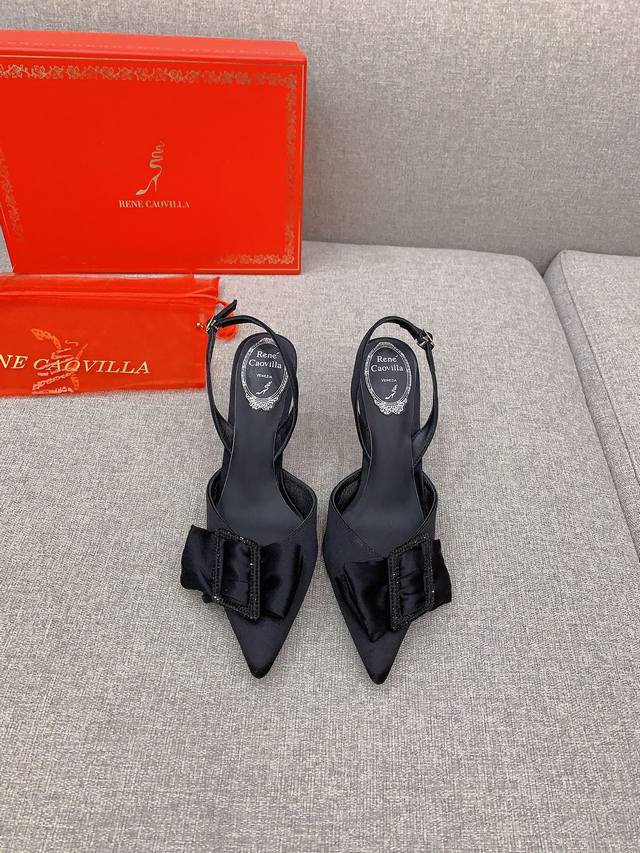 出厂价 Ren* Caovill*新款缎面蝴蝶结高跟鞋 婚鞋首选 上脚效果绝绝子 精致奢华 原版真丝面料 内里垫脚羊皮 意大利真皮大底 跟高7.5cm 可定做9