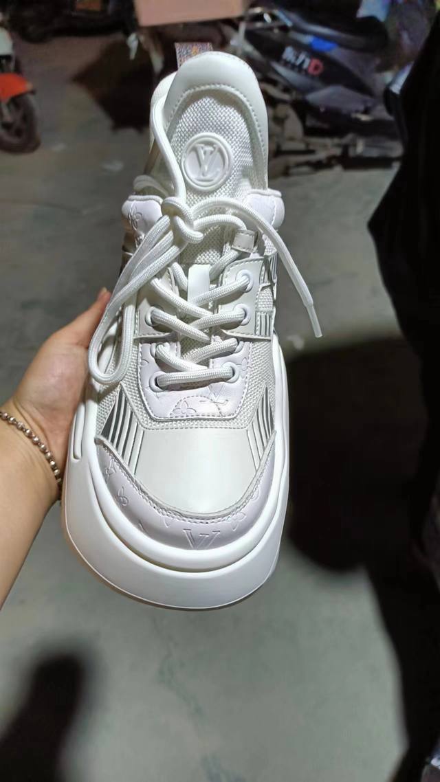 出厂价 。码数35-40，41定做