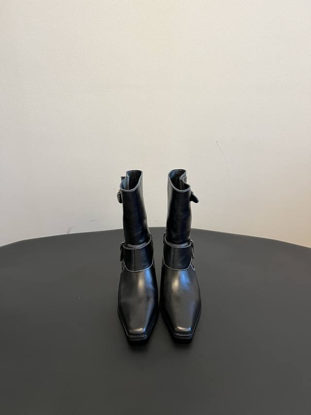 独家新品 Cotemp54秋冬新款骑士靴 时髦小众的高颜值cotemp方头鞋 集美貌舒适度与一体的神仙靴子 秋冬一定要给cotemp的靴子留个位置 蜈蚣精必备单